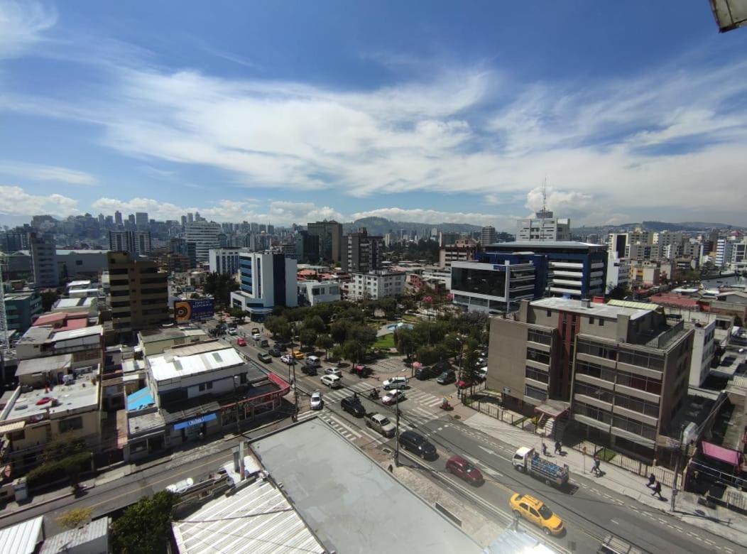 Val Hotel Santamaria Quito Extérieur photo